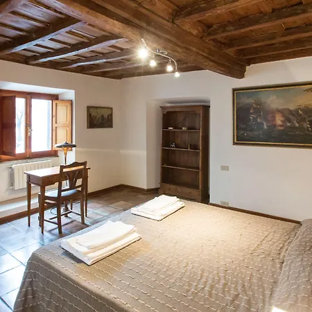 Habitat's Navona 4br * Rome