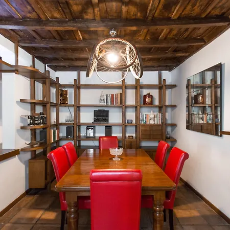 Habitat's Navona 4br Appartement *