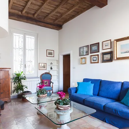 Habitat's Navona 4br Appartement