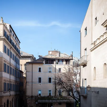 Habitat's Navona 4br Appartement